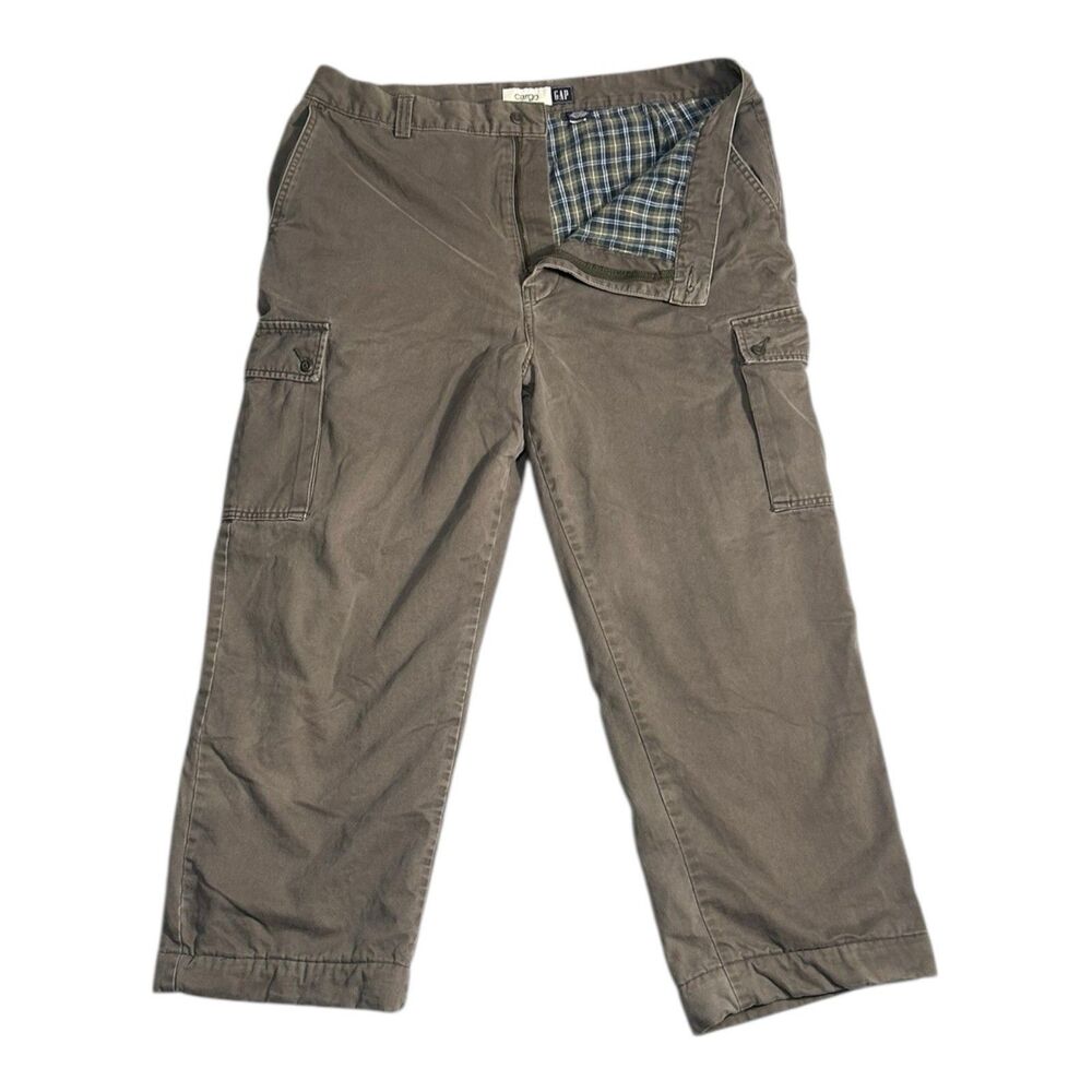 GAP Y2K Cargo Pants Gray Fleece Lined Plaid Size 40x30 (Actual 40x27) EUC